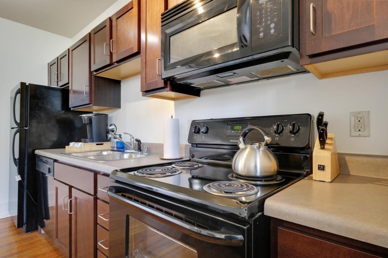 Apartment With King Bed In Downtown Louisville Exterior foto